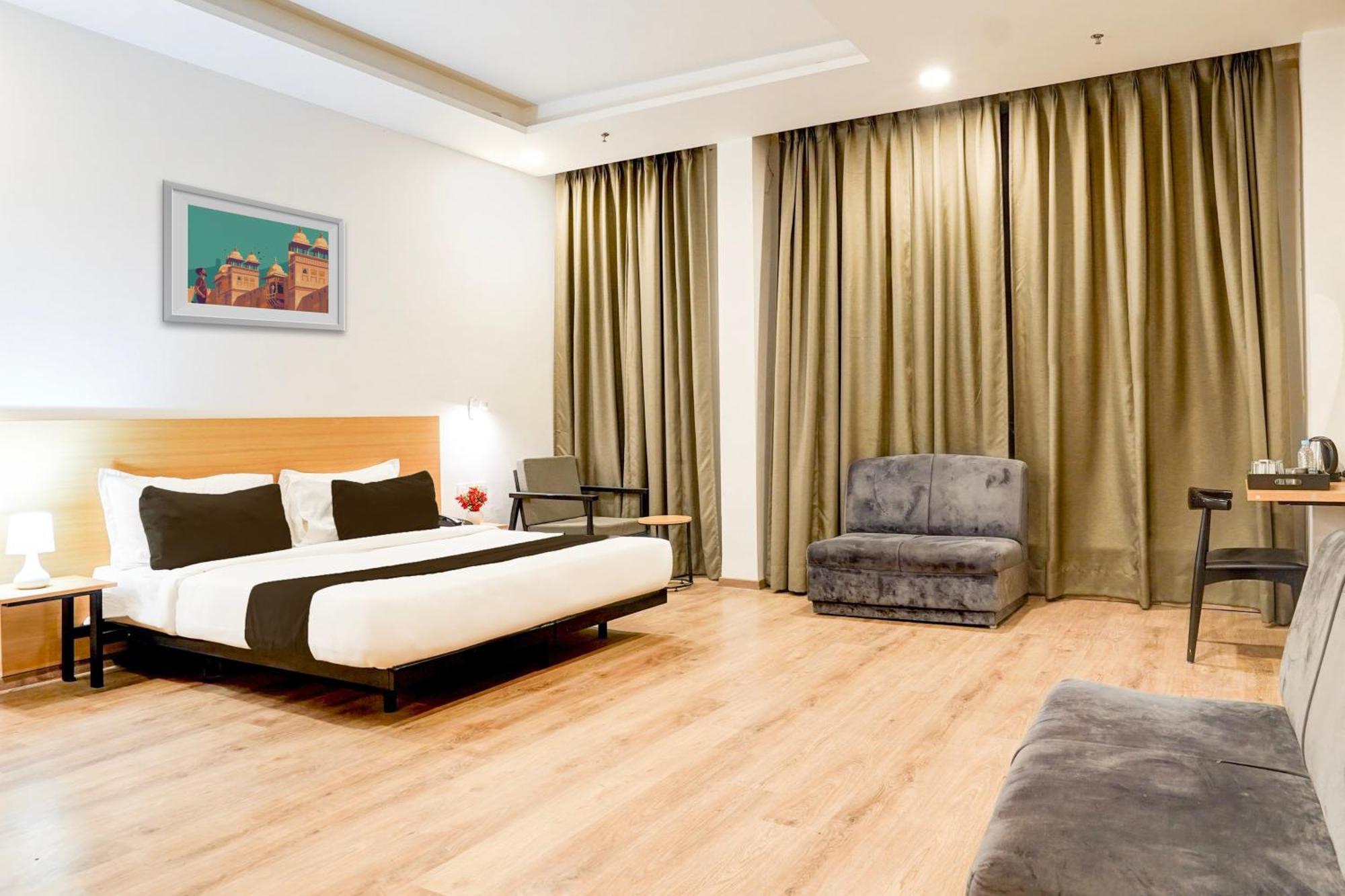 Hotel Super Townhouse Gomti Nagar Matiyari Chinhat Esterno foto
